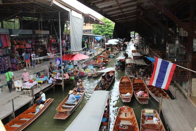 Mercato galleggiante Damnoen Saduak Floating Market Phya